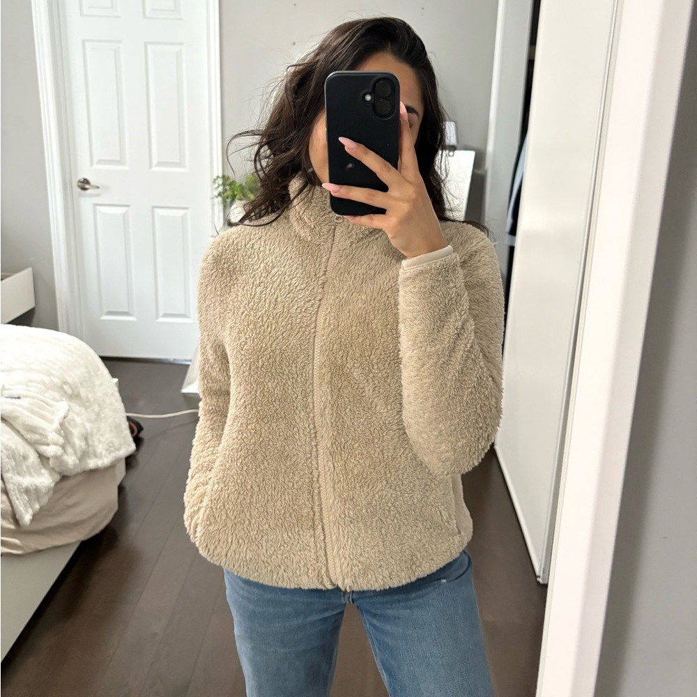 Uniqlo Light Brown (30 Natural), Sherpa Zip Jacket Yarn Fleece, Size XS - Picture 3 of 7